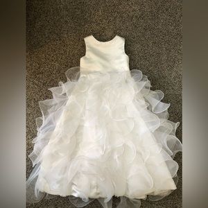 Girl's Wedding Flower Girl White Ruffle Princess Dress